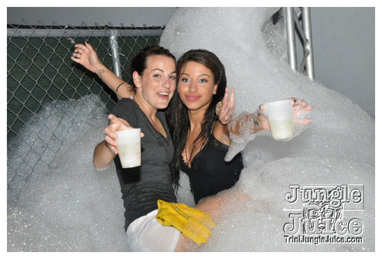 swankys_glow_foam_fete_apr30-106