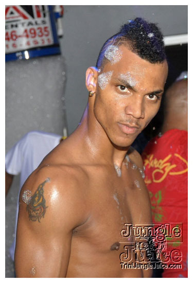 swankys_glow_foam_fete_apr30-152