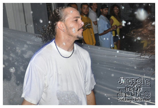 swankys_glow_foam_fete_apr30-155