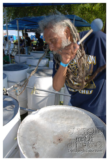 tampa_bay_carnival_2009_day1-025