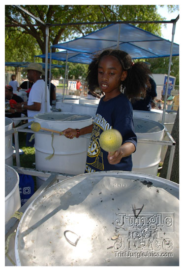 tampa_bay_carnival_2009_day1-027