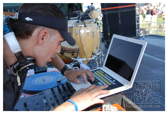 tampa_bay_carnival_2009_day1-043