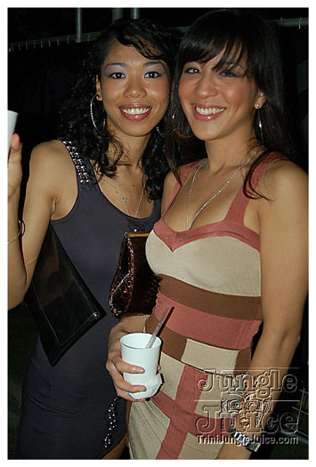 the_hills_2009_dec26-010