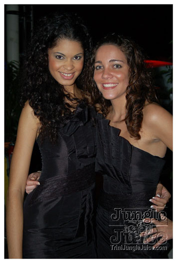 the_hills_2009_dec26-013