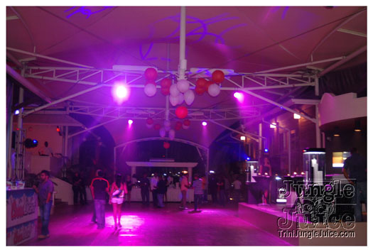 the_hills_2009_dec26-023