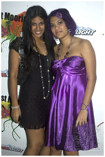 the_hills_2009_dec26-042