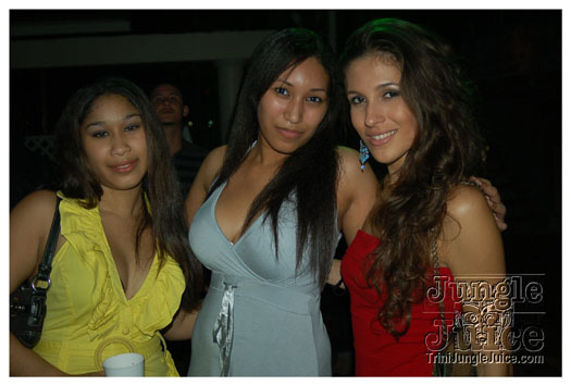 the_hills_2009_dec26-056