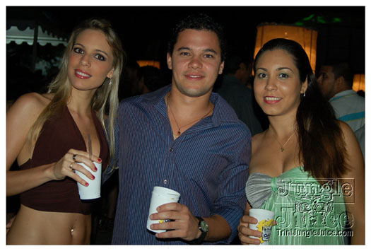 the_hills_2009_dec26-064