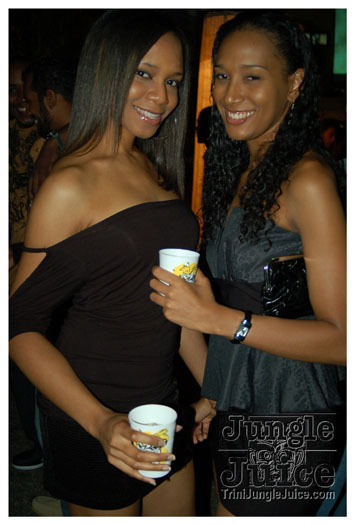 the_hills_2009_dec26-075