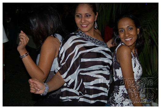 the_hills_2009_dec26-077