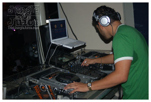 the_hills_2009_dec26-086