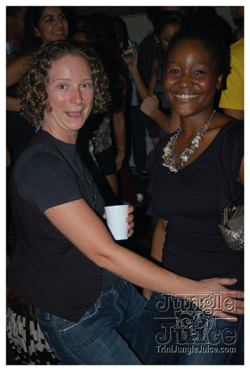 the_hills_2009_dec26-098