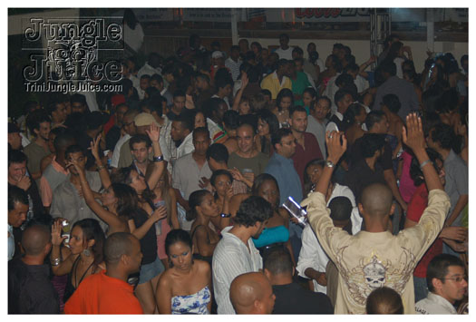 the_hills_2009_dec26-104