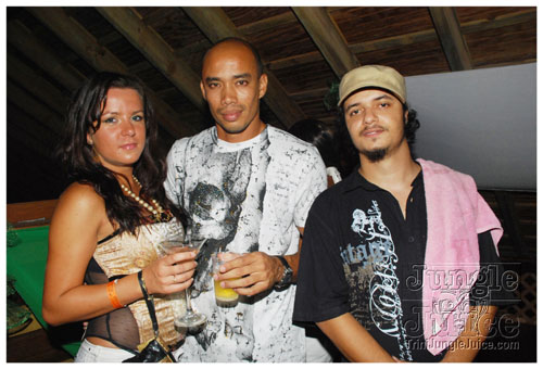 the_shade_reopening_jan30-017