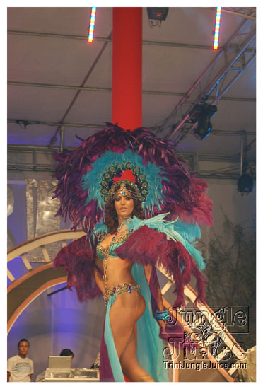 tribe_2010_launch_jul25_pt1-155