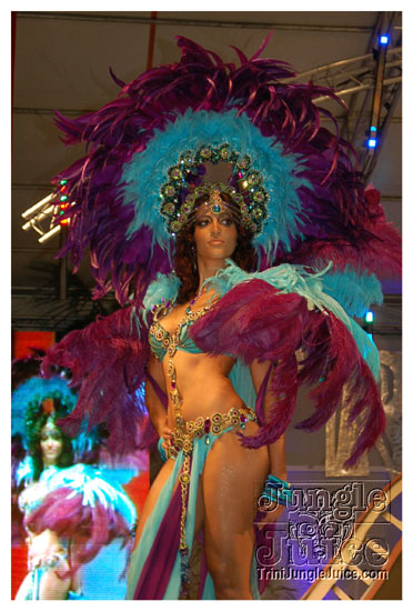 tribe_2010_launch_jul25_pt1-159