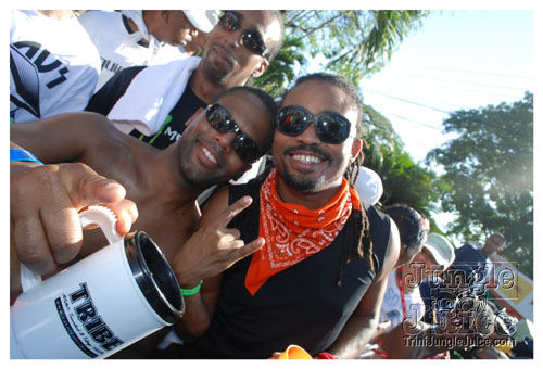 tribe_mon_2009_pt1-019