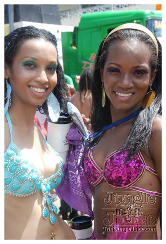 tribe_mon_2009_pt1-039