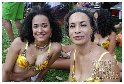 tribe_mon_2009_pt1-059