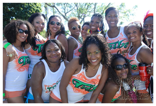 tribe_mon_2009_pt1-077