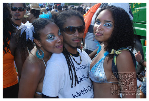 tribe_mon_2009_pt1-089
