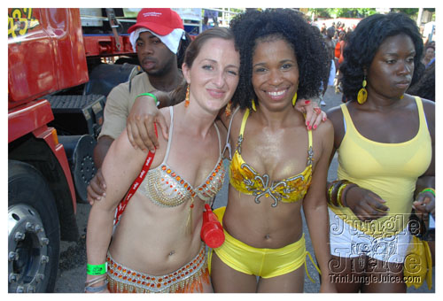 tribe_mon_2009_pt1-097