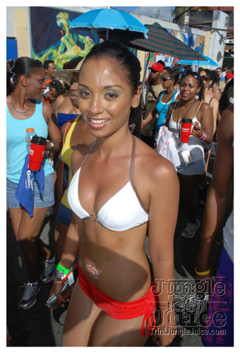 tribe_mon_2009_pt1-112