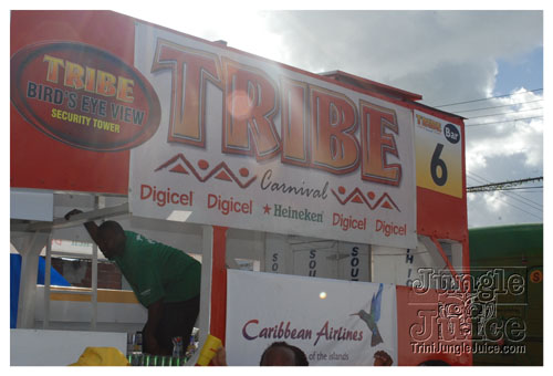 tribe_mon_2009_pt1-125