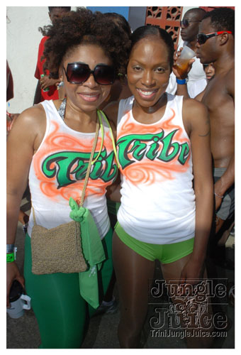 tribe_mon_2009_pt1-126