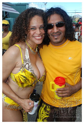 tribe_mon_2009_pt1-155