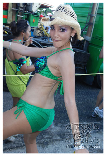 tribe_mon_2009_pt1-195