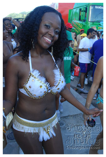 tribe_mon_2009_pt1-197