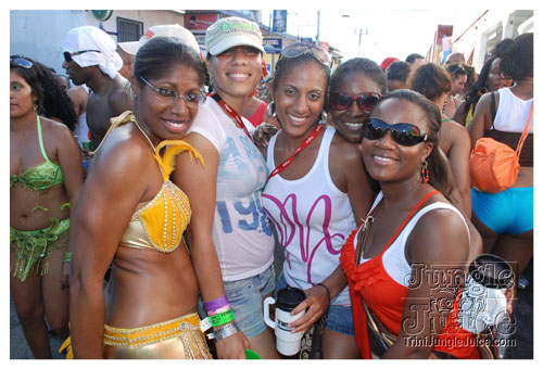 tribe_mon_2009_pt1-228