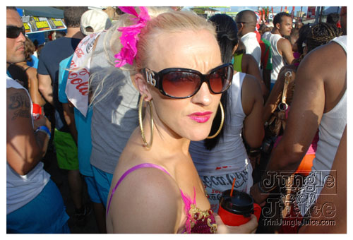 tribe_mon_2009_pt1-241