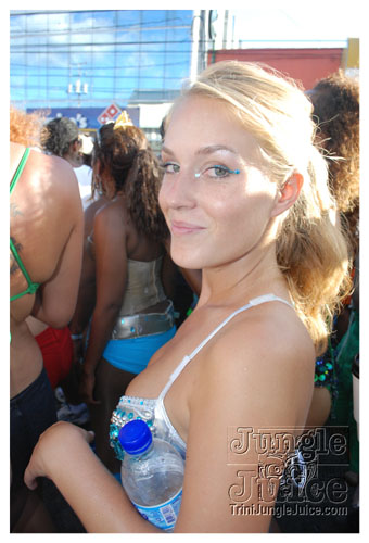 tribe_mon_2009_pt1-242