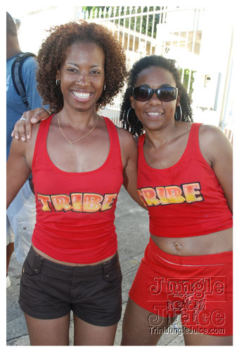 tribe_mon_2009_pt1-268