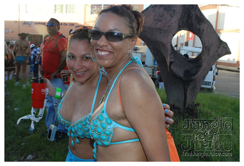 tribe_mon_2009_pt1-308