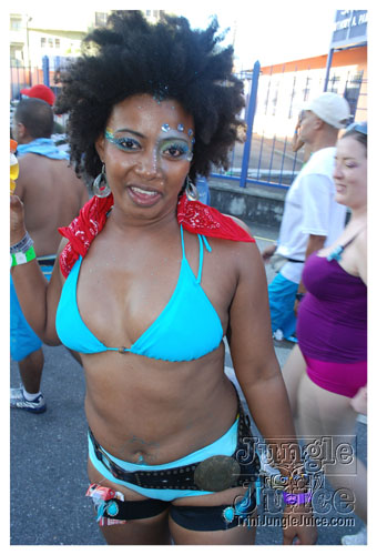 tribe_mon_2009_pt1-310