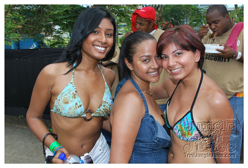tribe_mon_2009_pt2-006