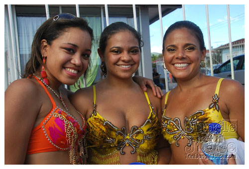 tribe_mon_2009_pt2-058