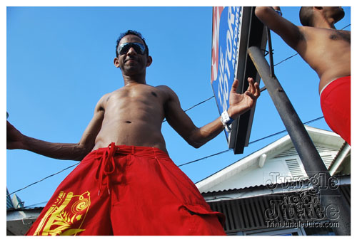 tribe_mon_2009_pt2-060