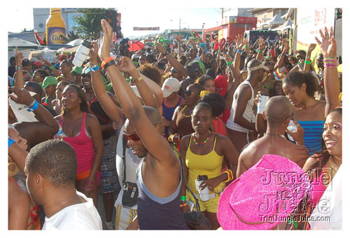 tribe_mon_2009_pt2-096