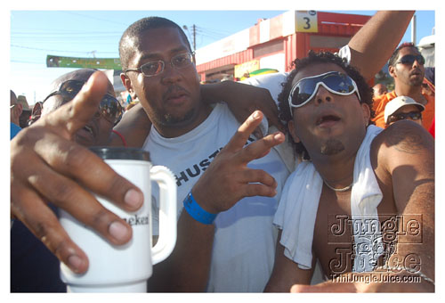 tribe_mon_2009_pt2-104