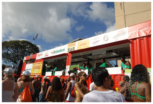 tribe_mon_2009_pt2-144