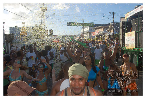tribe_mon_2009_pt2-176