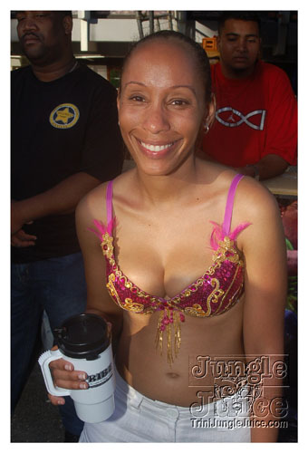 tribe_mon_2009_pt2-192