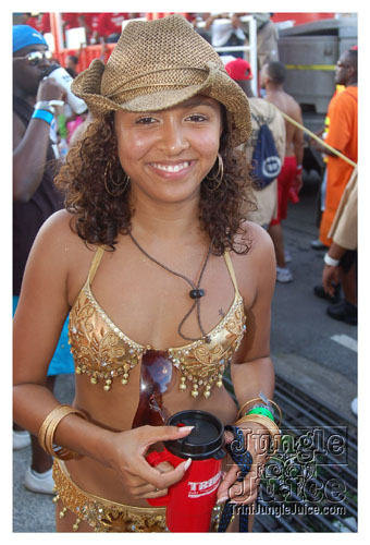 tribe_mon_2009_pt2-201