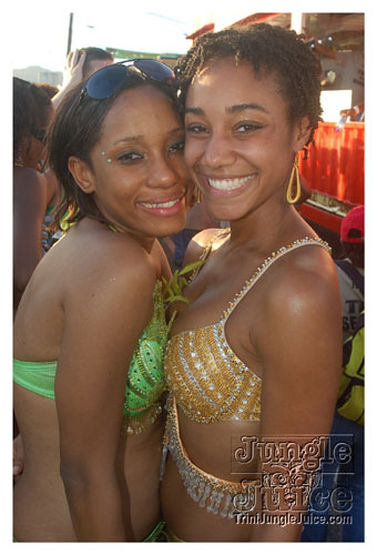 tribe_mon_2009_pt2-207