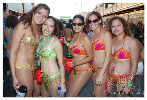 tribe_mon_2009_pt2-263