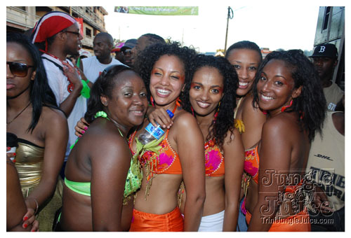 tribe_mon_2009_pt2-280